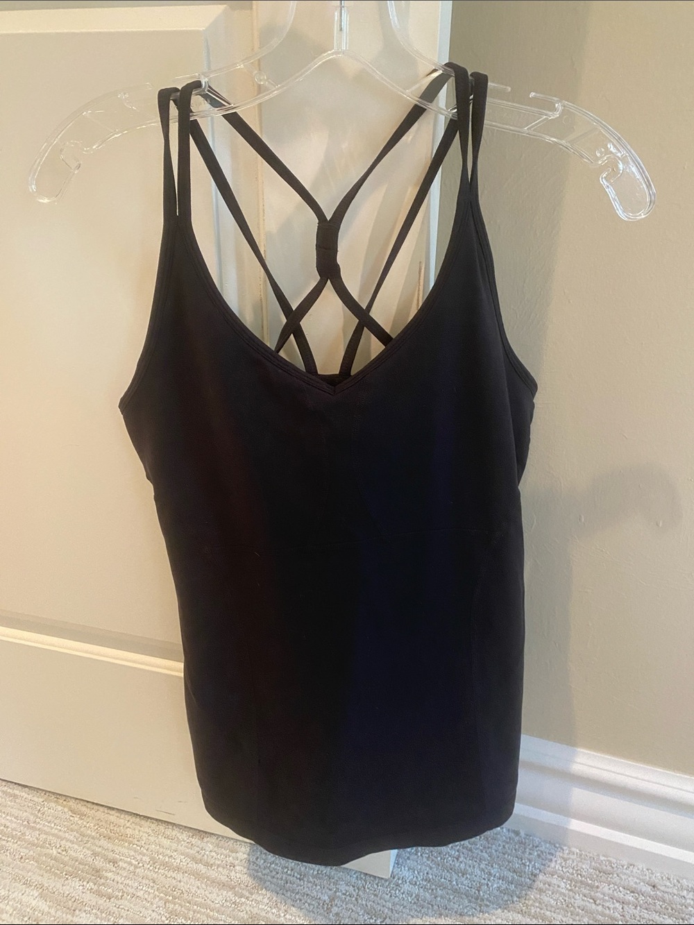 Athleta strappy athletic tank top - medium